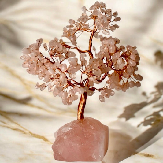 Rosenquarz Edelstein - Baum auf Rosenquarzständer - CrystalScents