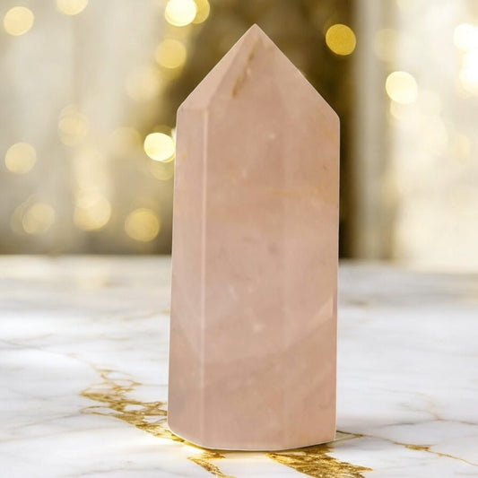 Rosenquarz Obelisk - CrystalScents