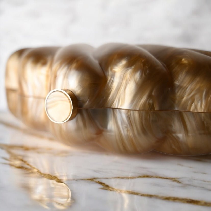 Schimmernde Perlmutt Clutch in Bronze - CrystalScents