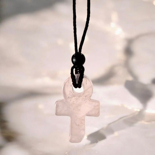 Schwarze Halskette mit Rosenquarz Anch - CrystalScents