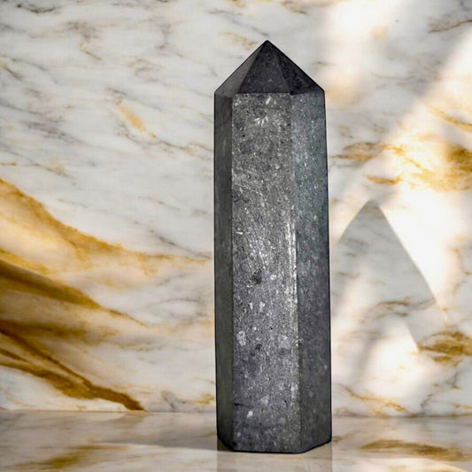 Shungit Obelisk - CrystalScents