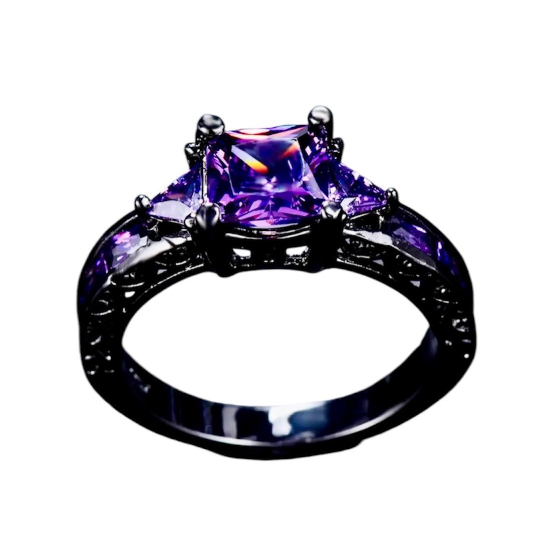 Silberner Ring mit funkelnden quadratischen Zirkonia; Lila - CrystalScents