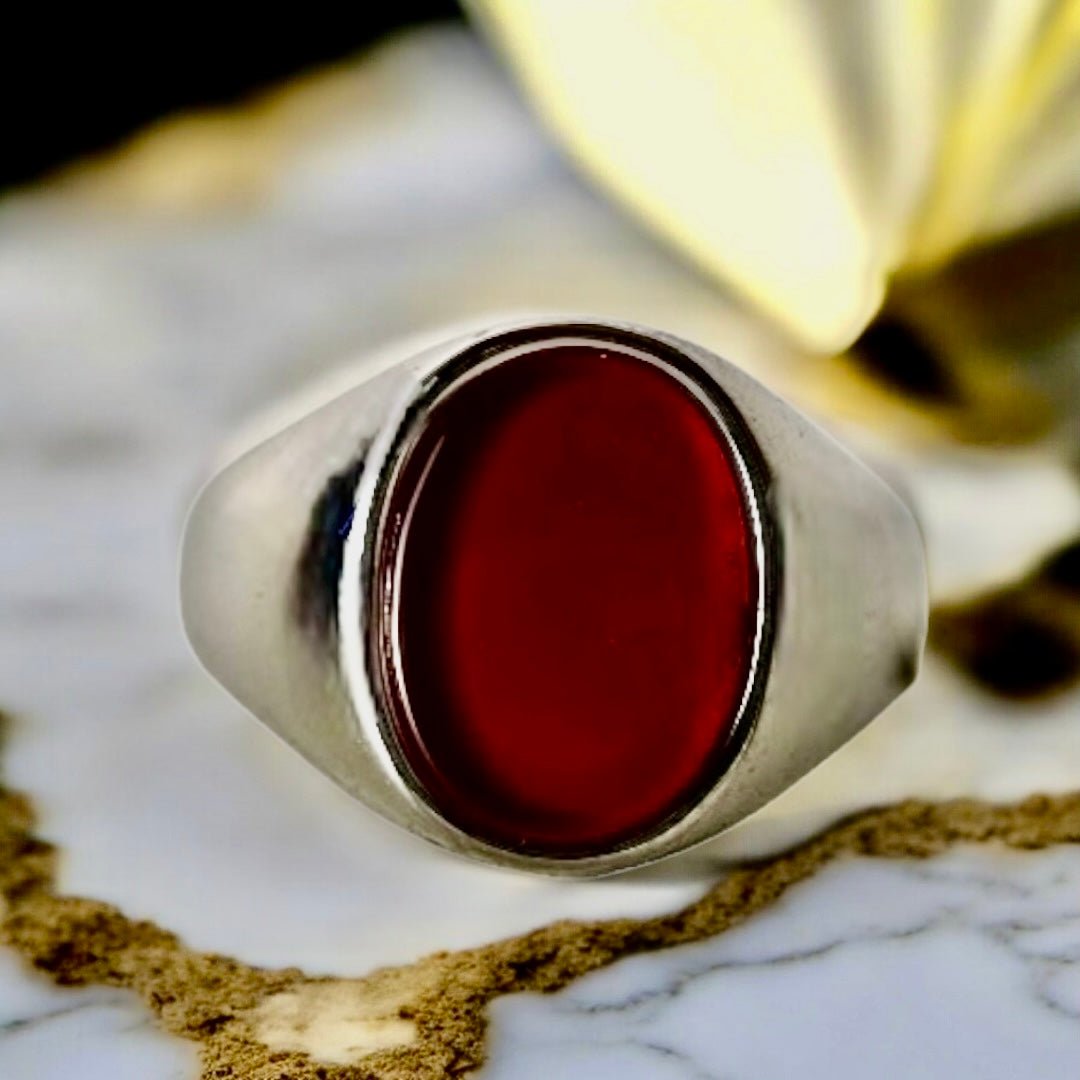 Silberner Ring mit ovalem roten Onyx - CrystalScents