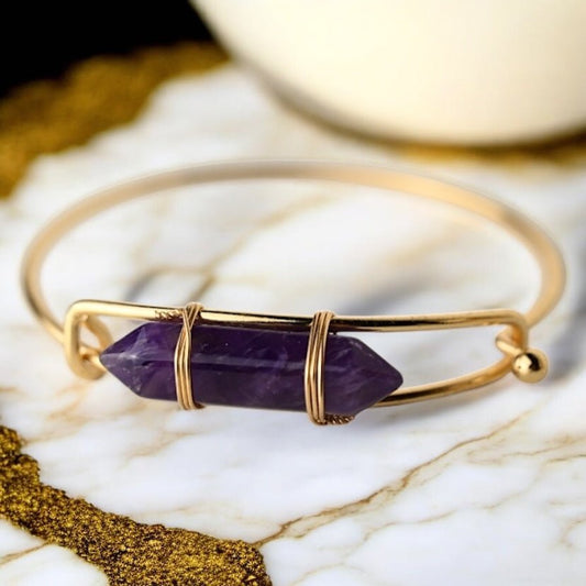 Verschließbarer goldener Armreif mit Amethyst - Doppelender - CrystalScents