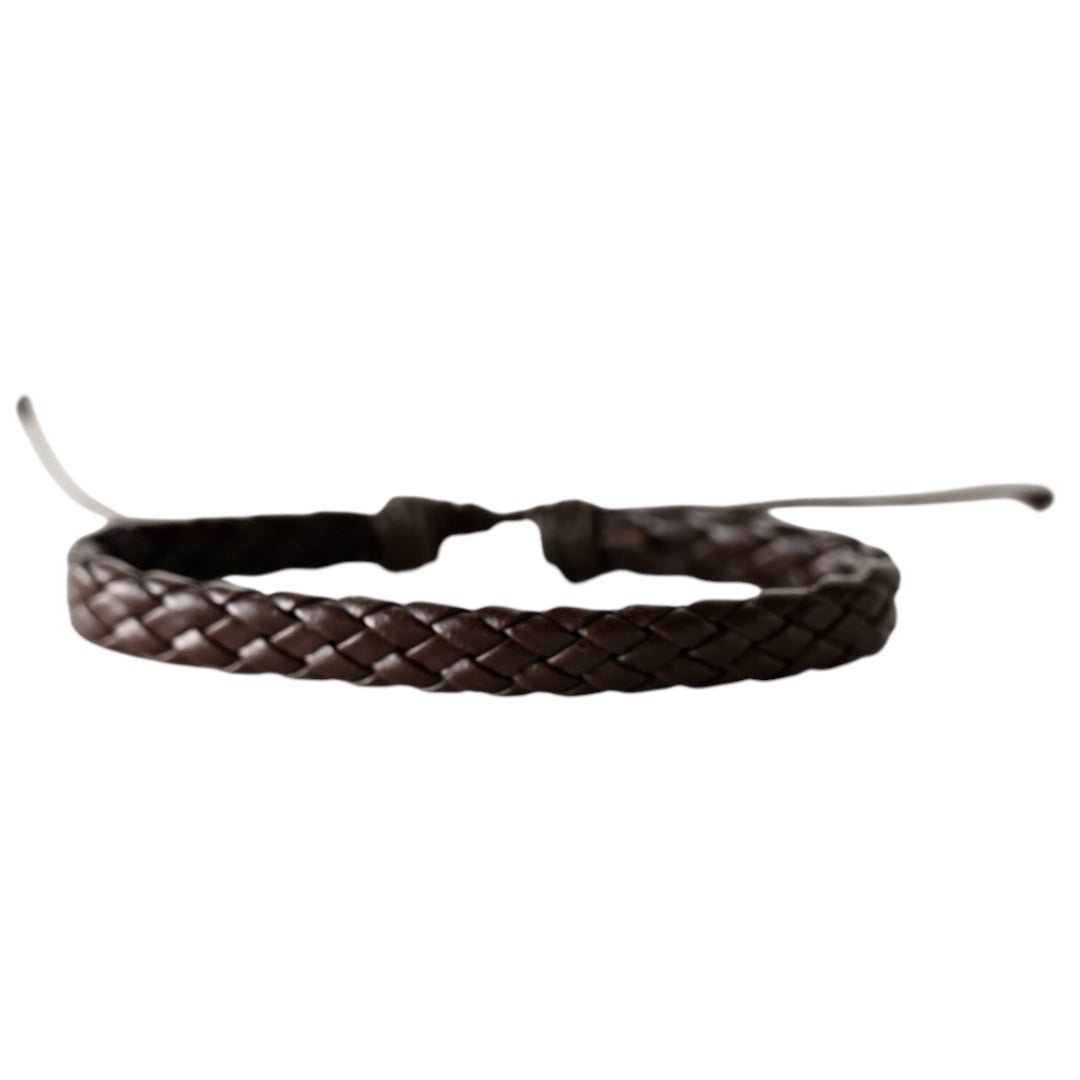Verstellbares eng geflochtenes Lederarmband, dunkelbraun, schmal - CrystalScents