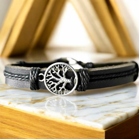 Verstellbares schwarzes Lederarmband mit Baumelement - CrystalScents
