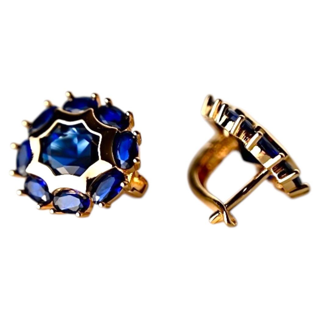 Wunderschöne goldene Kreolen mit blauen Zirkonia - CrystalScents