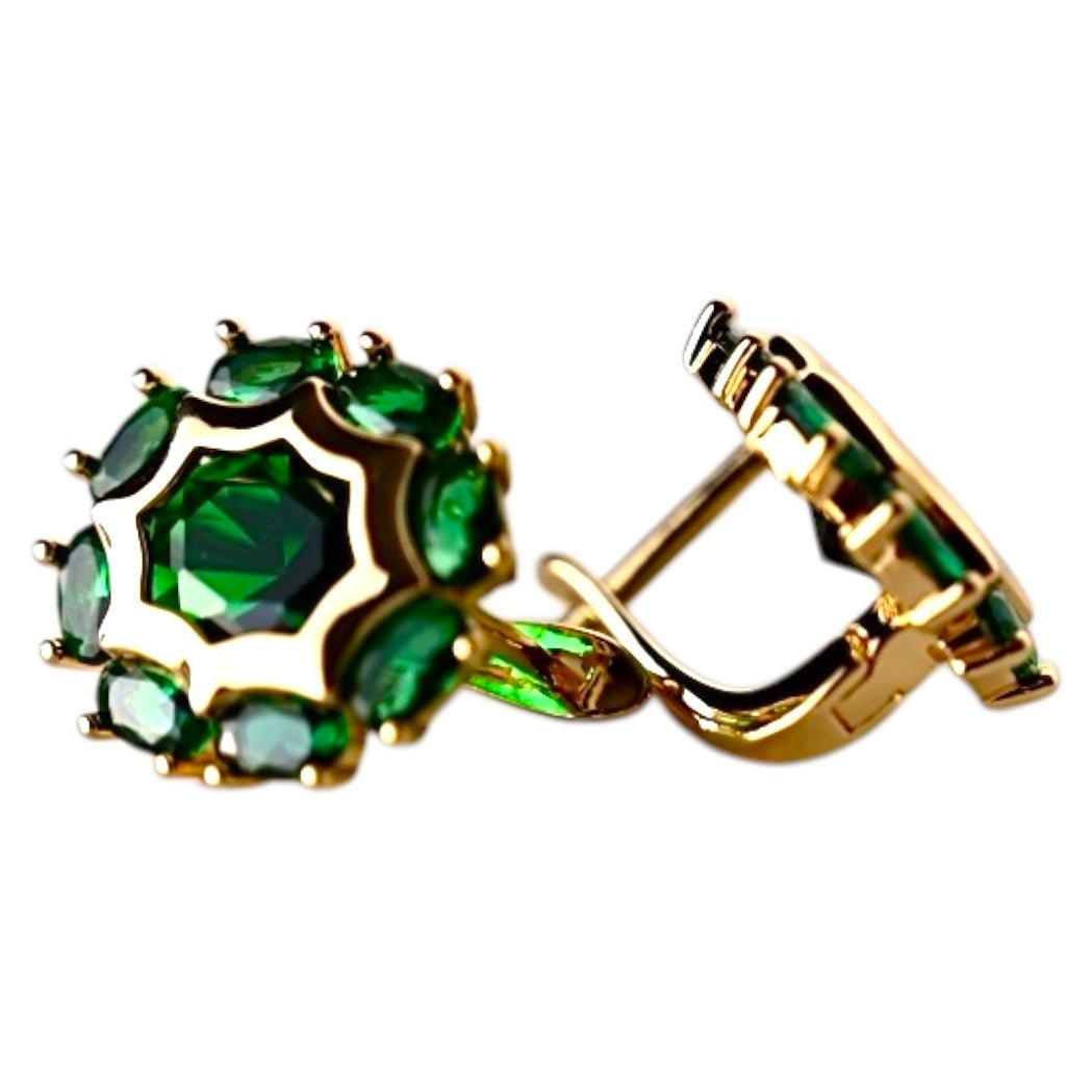 Wunderschöne goldene Kreolen mit grüne Zirkonia - CrystalScents