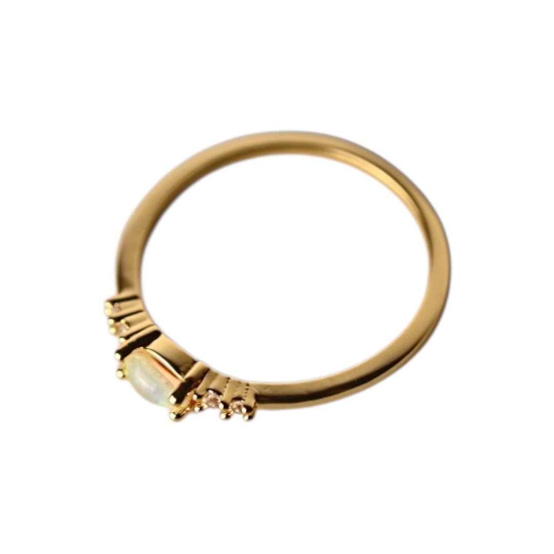 Zarter goldener Opalit Ring - CrystalScents
